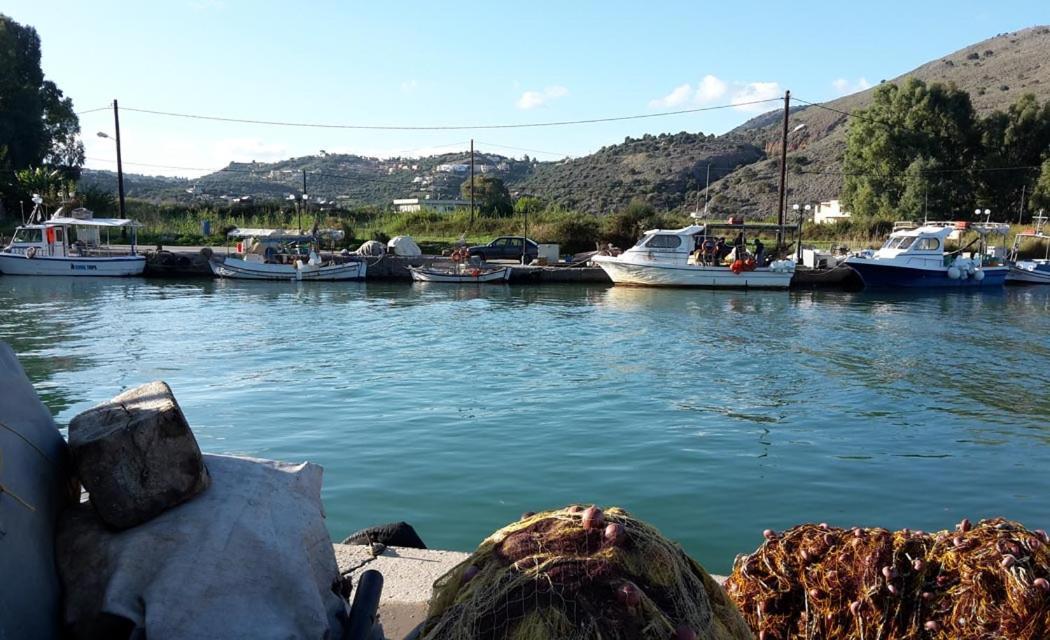 Egeon Rooms And Studios Georgioupoli Dış mekan fotoğraf