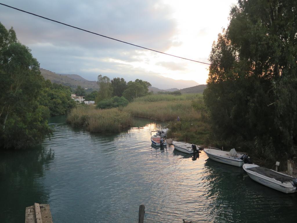 Egeon Rooms And Studios Georgioupoli Dış mekan fotoğraf